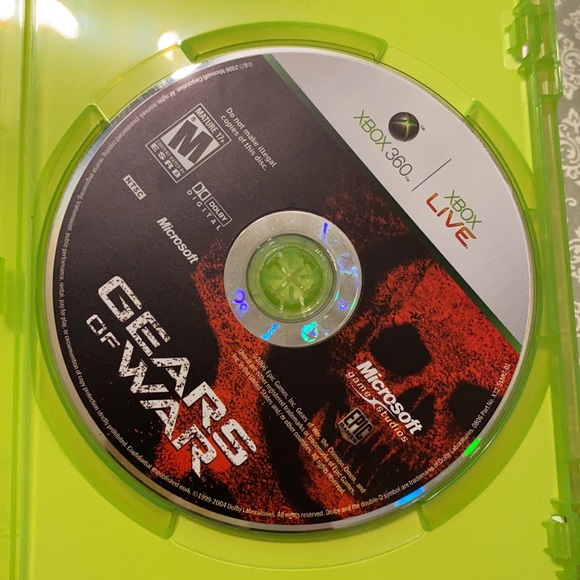 Xbox 360 Gears of War Bundle - Picture 4 of 12